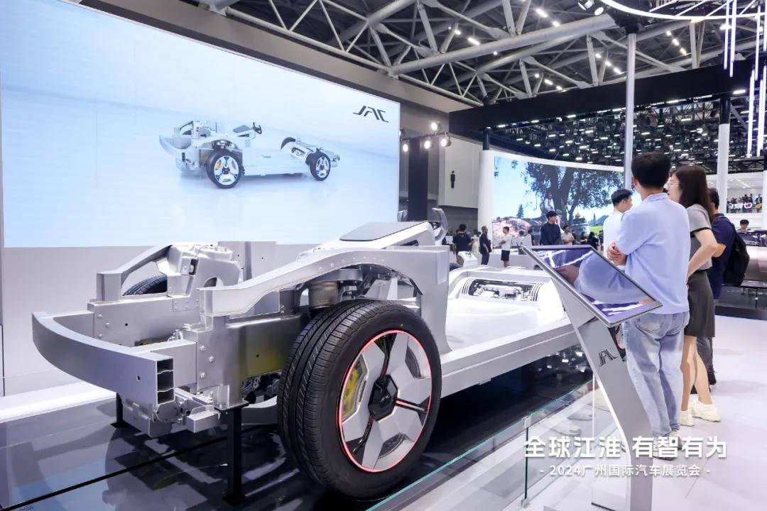 云开：江淮全域线控智慧底盘引领汽车底盘的(图5)