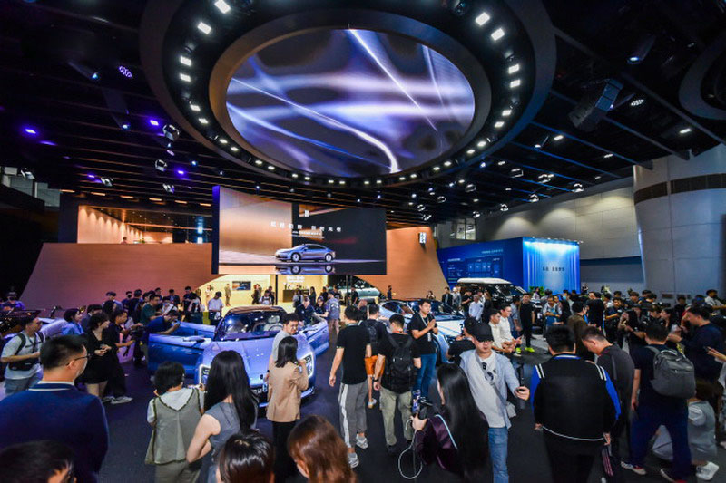 云开（Kaiyun）：2024广州车展首搭全数字底盘仰望U7双旗舰同步预售(图1)