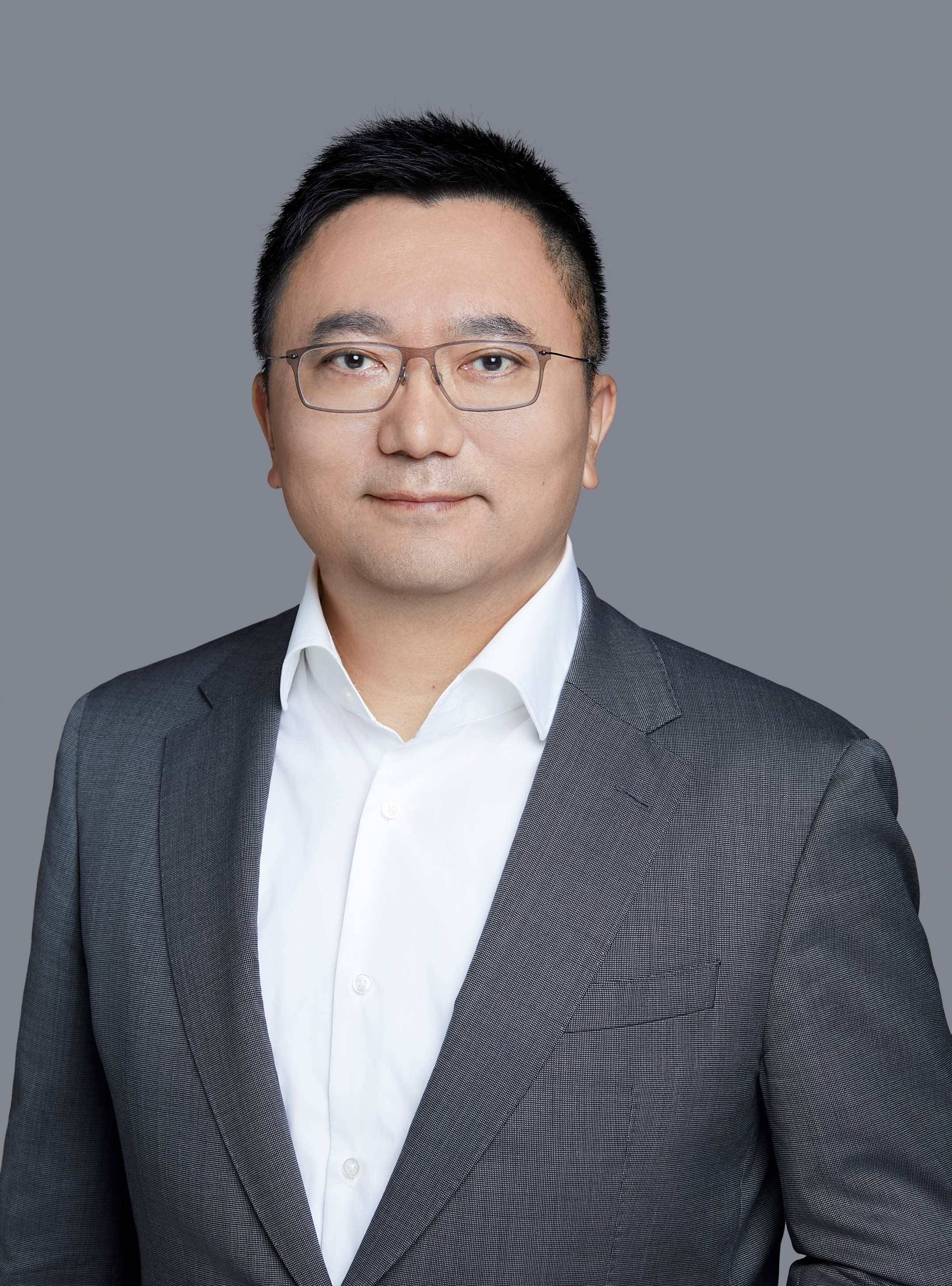 云开：问鼎年度豪华品牌销冠、回应六大热点话题奔驰(图5)