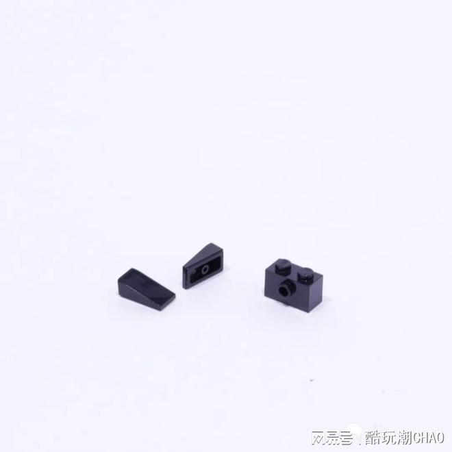 云开：乐高超级赛车769192023年迈凯伦McLarenF1赛车开箱评测(图7)