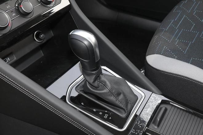 捷达VS5优惠2万元左右14T动力+爱信6AT底盘扎实油耗不高(图6)