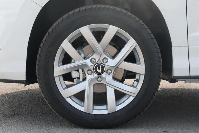 捷达VS5优惠2万元左右14T动力+爱信6AT底盘扎实油耗不高(图8)