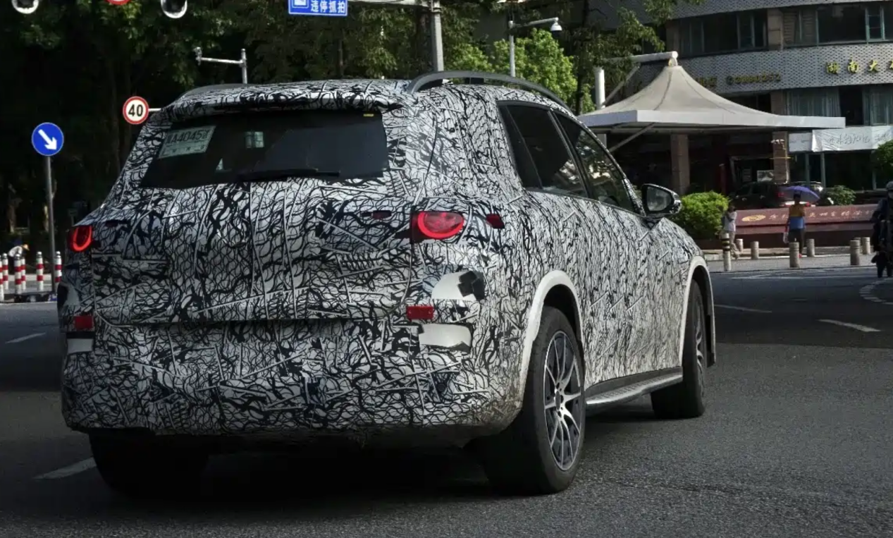 奔驰GLC纯电国内谍照配上空悬多少钱会买？(图5)