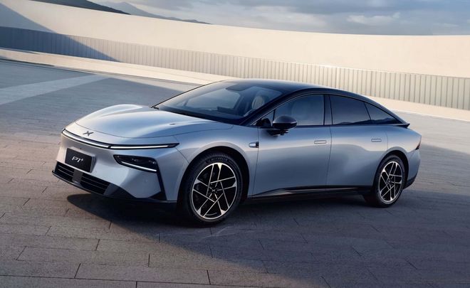 小鹏P7+转向系统异常售后“悄悄打胶”小鹏又想进“ICU”了？(图2)