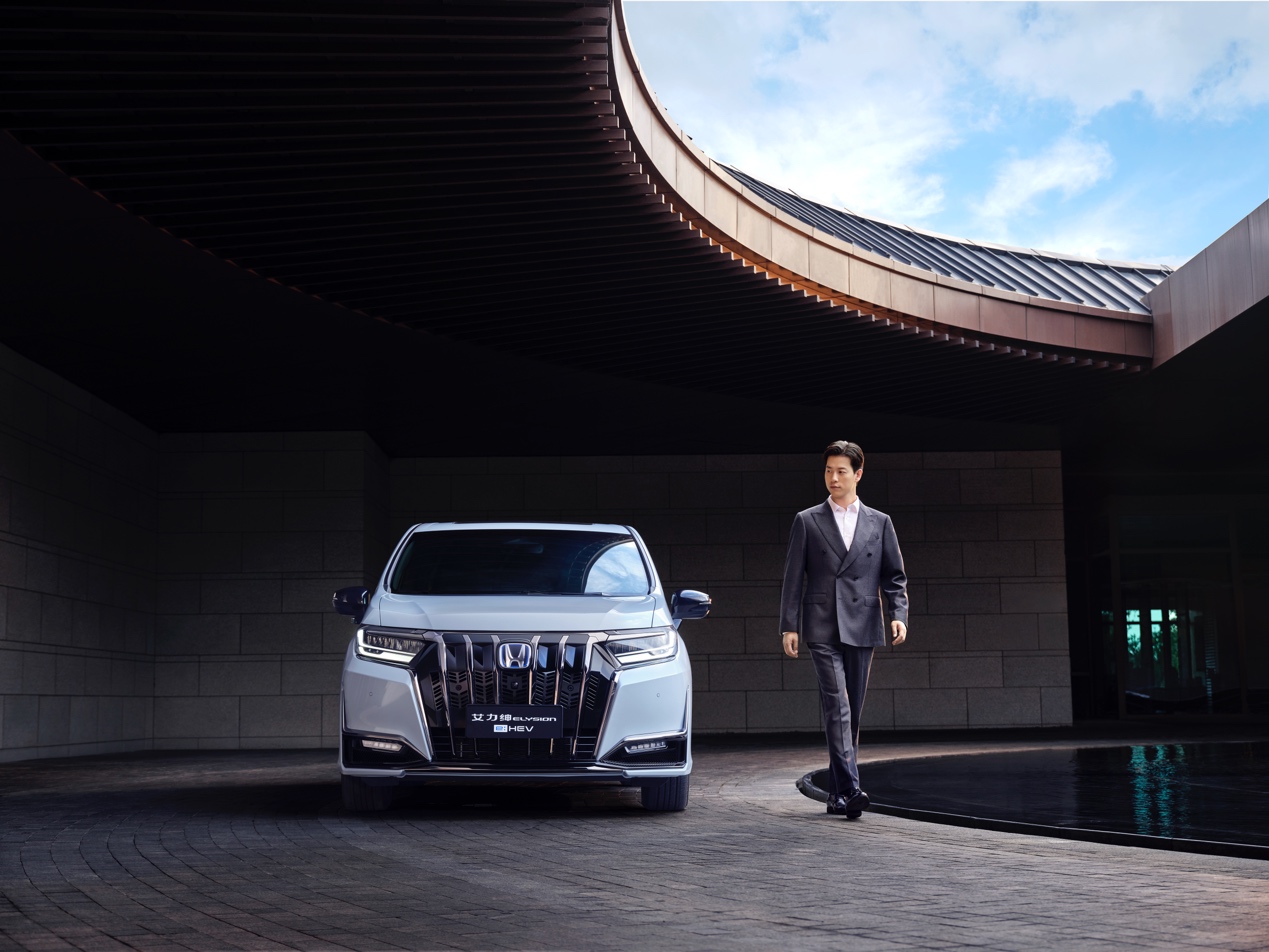 新款艾力绅告诉市场生活的参数配置表根本给不了！(图4)