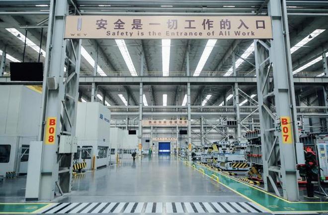 云开（Kaiyun）：三十五岁的长城：筋骨里的硬气与温度(图6)