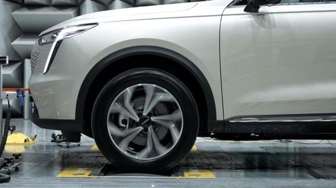 云开（Kaiyun）：三十五岁的长城：筋骨里的硬气与温度(图10)