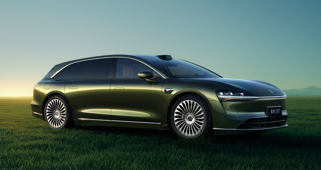 鸿蒙智行“爆更”！2小时连发6款新车从16万到(图15)