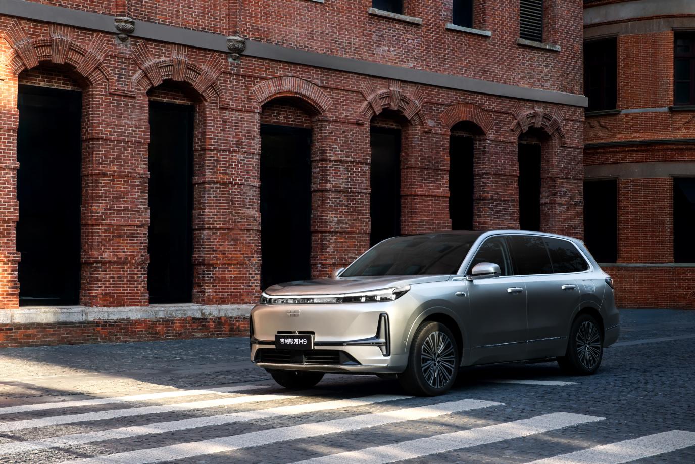 吉利银河M9：20万级大六座SUV的“六边形战士”进化论(图16)