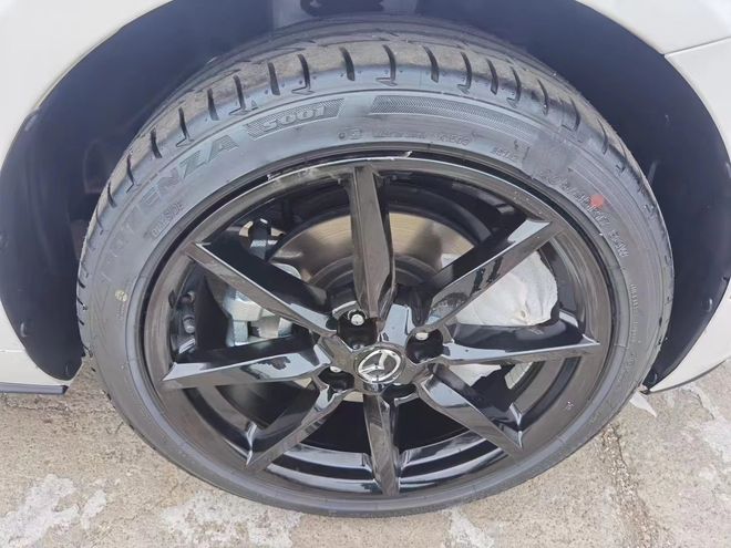 25款马自达MX5手动敞篷现车颜色可选20来万性价比超高(图2)