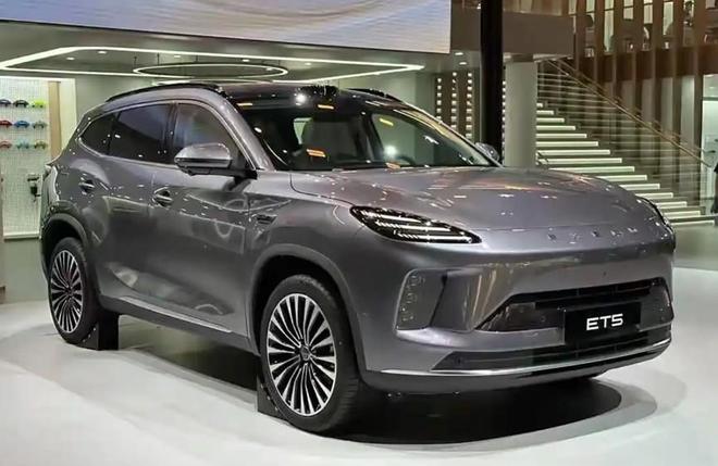 云开（Kaiyun）：隆旺机电取得用于田园管理机行走驱动系统专利转向方便(图4)