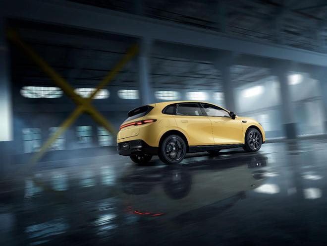 重塑10万级年轻出行价值标杆零跑Lafa5上市限时惊喜价928万起(图12)