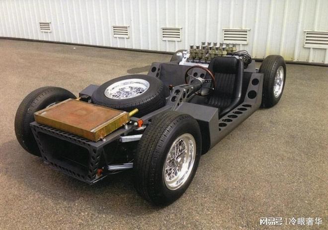 奢侈品媒体丨无车身底盘征服了世界丨奢华奢侈媒体(图2)