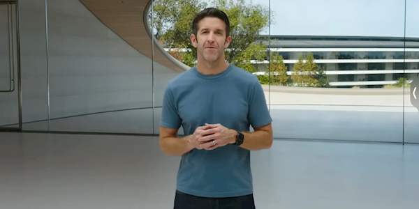 泄露用户隐私！曝某AI助手将B用户简历发给A；苹果更换CEO原因曝光；微信宣布5国可用微信支付；航旅纵横「崩」了一天借钱功能却正常(图1)