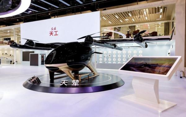 提质焕新启新程红旗品牌全场景产品+全链技术闪耀2026北京车展(图11)